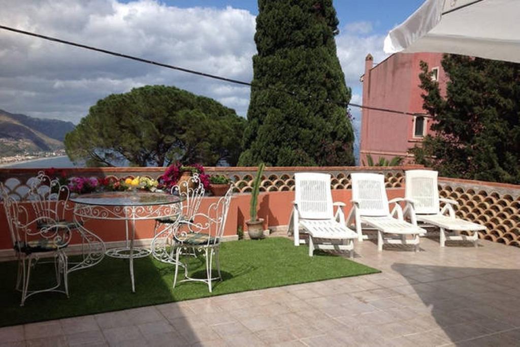 Bed and Breakfast Casa Lanfranchi Таорміна Номер фото