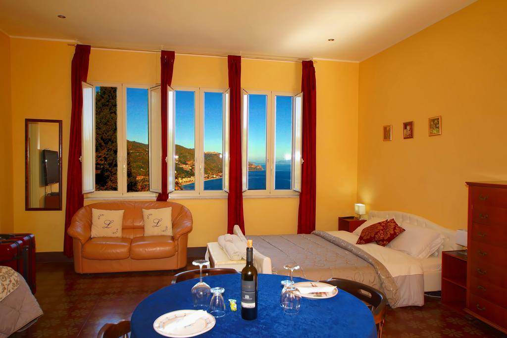 Bed and Breakfast Casa Lanfranchi Таорміна Екстер'єр фото